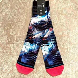 Brand New Stance Dwayne Wade Collection Casual Crew Cushion Socks Tropical Miami